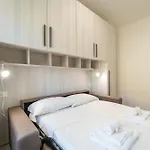 Nyaraló Brorent A & L T